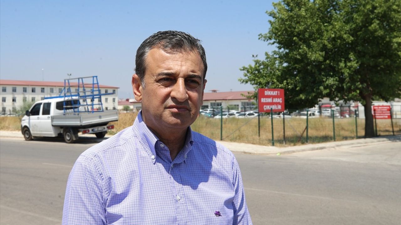 CHP'li Bulut, Tutuklu Başkan Böcek'i Ziyaret Etti