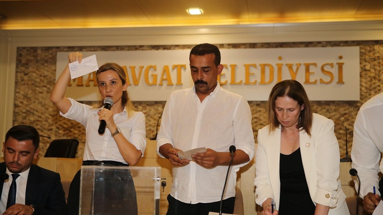 CHP'li Mehmet Çiçek, Manavgat Belediye Başkan Vekili Oldu