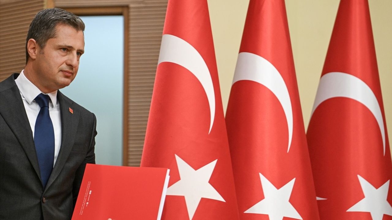 CHP'nin MYK Toplantısından Önemli Gelişmeler