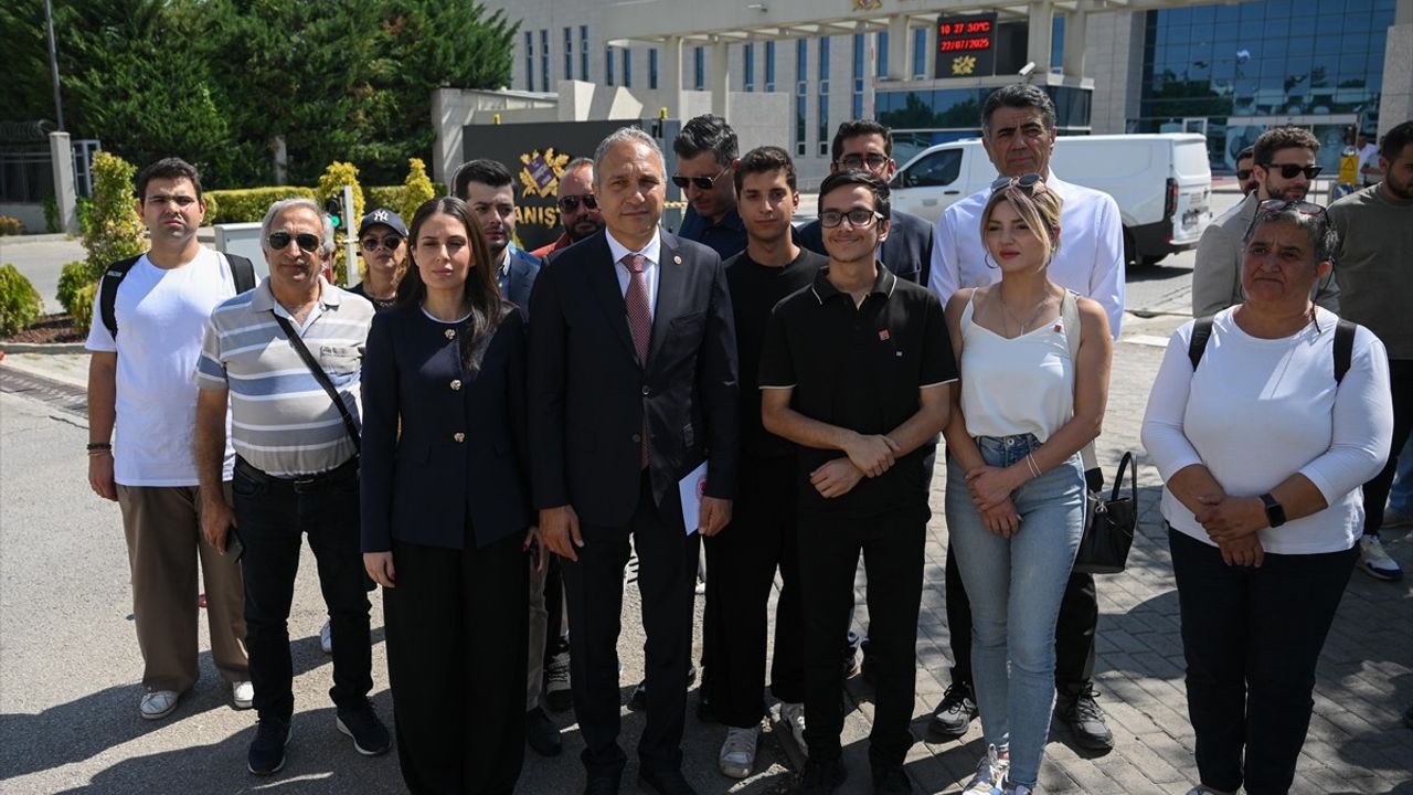 CHP, Proje Okul Yönetmeliği İçin Danıştaya Taşındı
