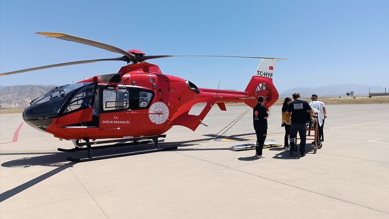 Cizre'den Şanlıurfa'ya Ambulans Helikopter Sevk