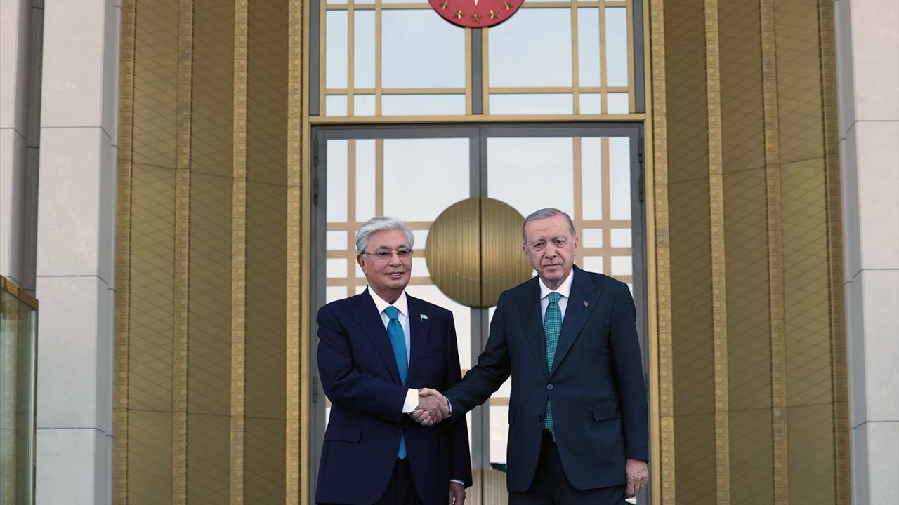 Cumhurbaşkanı Erdoğan, Kazakistan Cumhurbaşkanı Tokayev'i Ağırladı