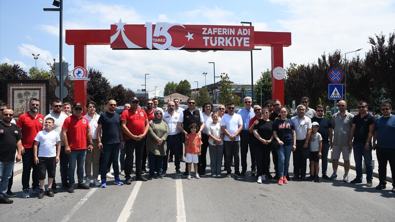 Düzce'de Off-Road Tutkunları 15 Temmuz'u Andı