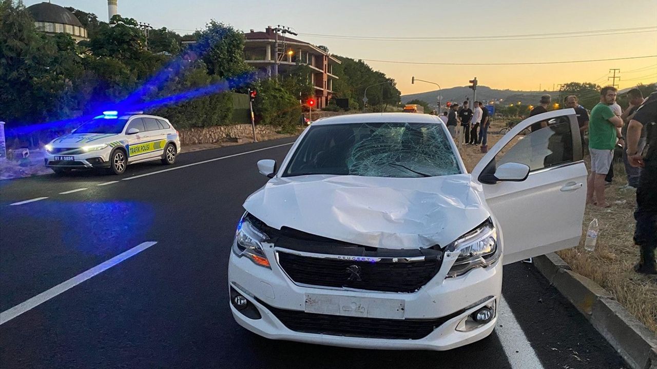 Düzce'de Yaya Ölümü: Otomobil Çarpması Sonucu Hayatını Kaybetti