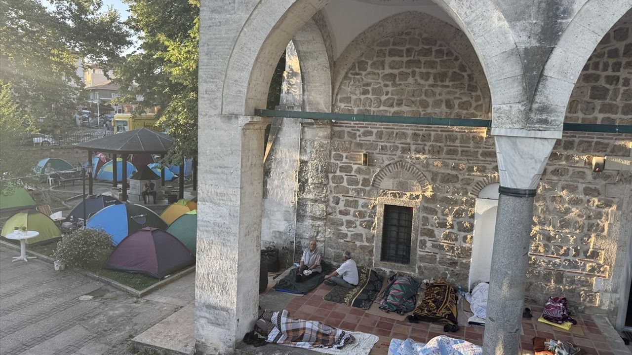 Edirne'de Kırkpınar Heyecanı ve Açık Hava Konaklaması