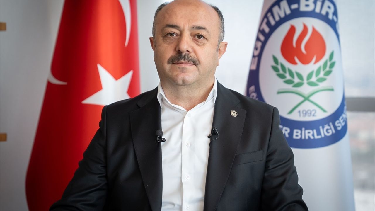 Eğitim Bir-Sen, 1.5 Milyon Eğitim Çalışanının Taleplerini Toplu Sözleşme Masasına Taşıyor