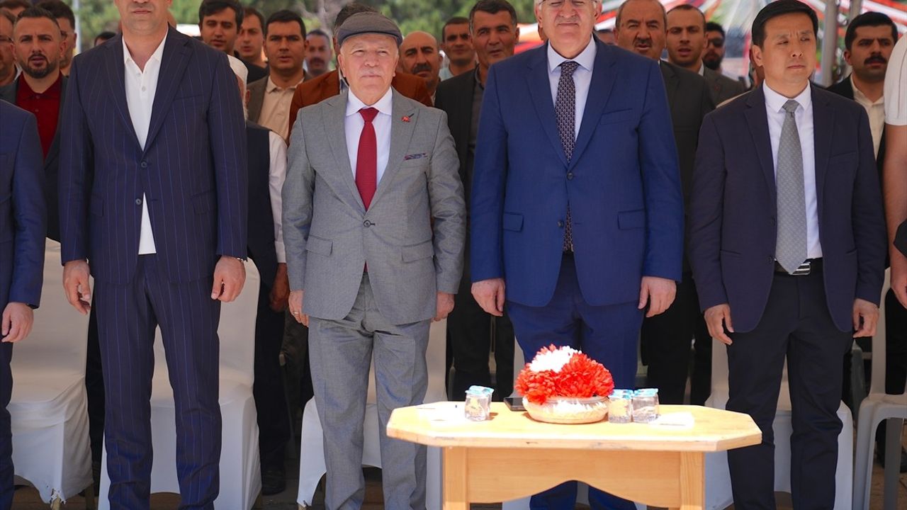 Erzurum Büyükşehir Belediyesi 200 Milyon Liralık Yeni Araç Filosu Tanıtımını Gerçekleştirdi