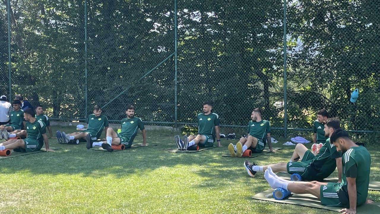 Esenler Erokspor Bolu'da Üçüncü Etap Kampına Devam Ediyor