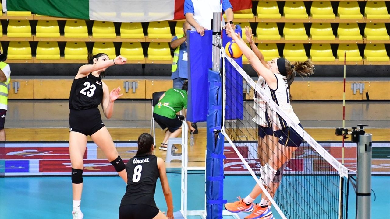 EYOF 2025'te 18 Yaş Altı Kadın Voleybol Takımı'nın Başarısı
