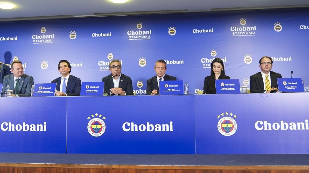 Fenerbahçe ve Chobani Sözleşme İmzaladı