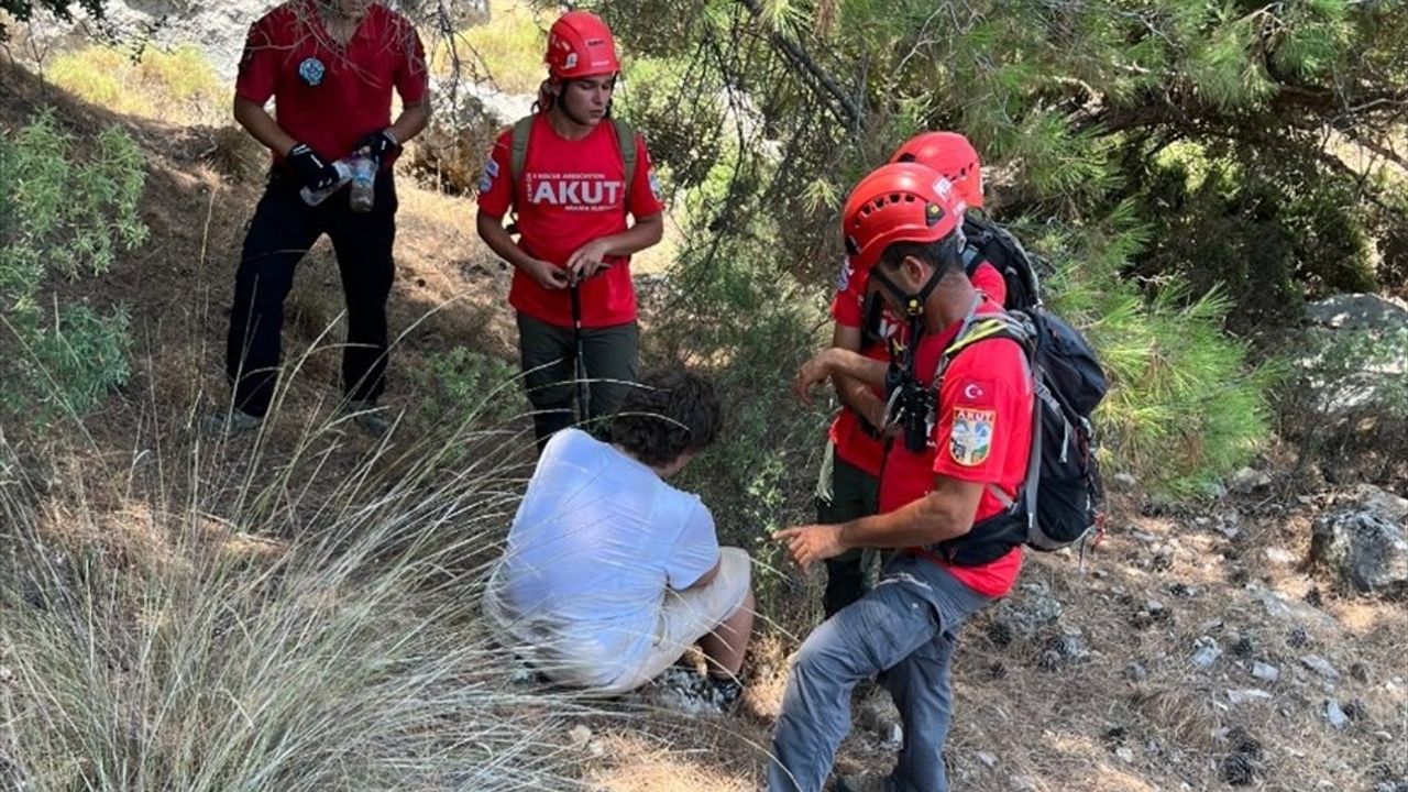 Fethiye'de Kaybolan Rus Turist Kurtarıldı