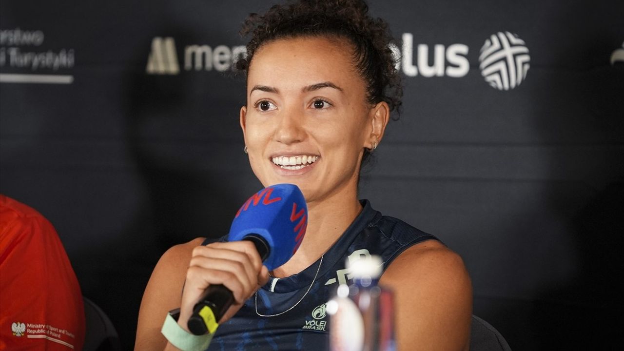 FIVB Kadınlar Milletler Ligi Finalleri: Takımlar Basın Toplantısında Bir Araya Geldi