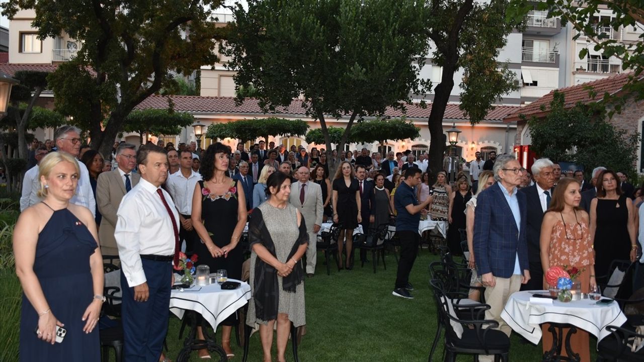 Fransa Milli Günü İzmir'de Coşkuyla Kutlandı