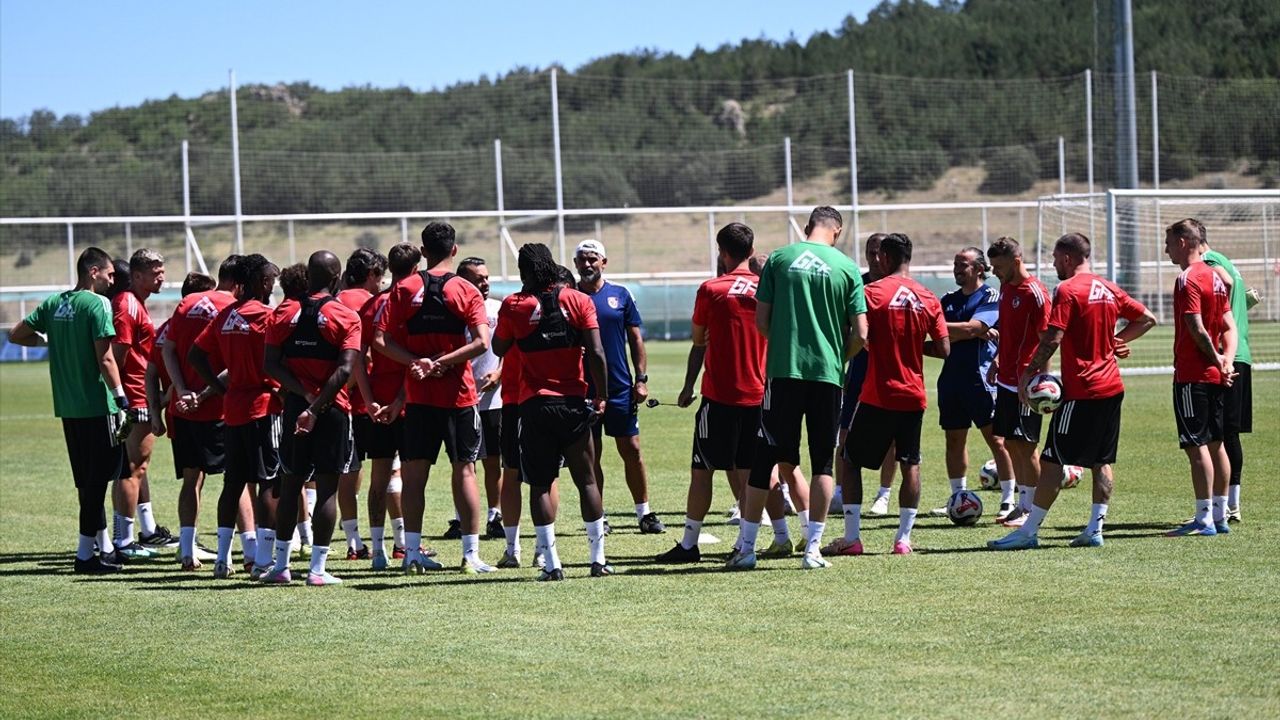 Gaziantep FK Sezon Hazırlıklarına Kayseri'de Devam Ediyor