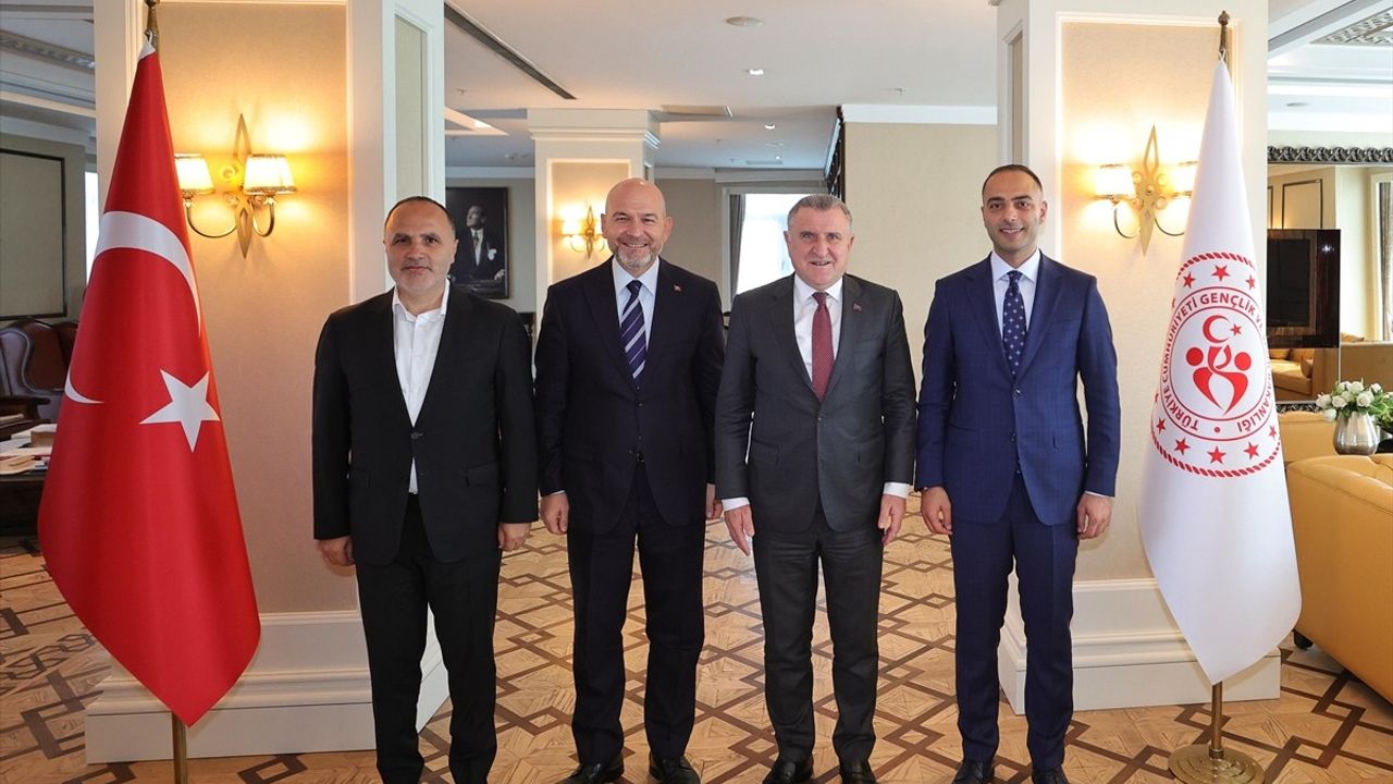 Gaziosmanpaşa'ya 500 Milyon Liralık Spor Yatırımı