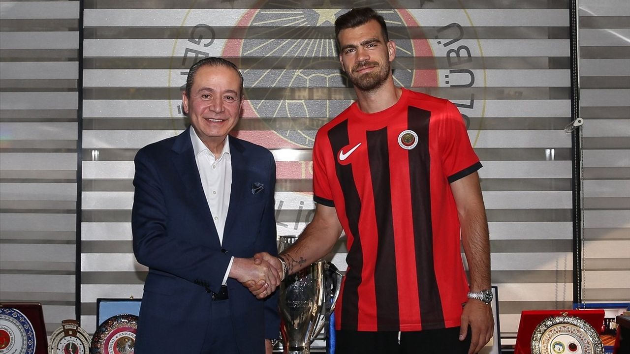 Gençlerbirliği Dimitrios Goutas'ı Transfer Etti
