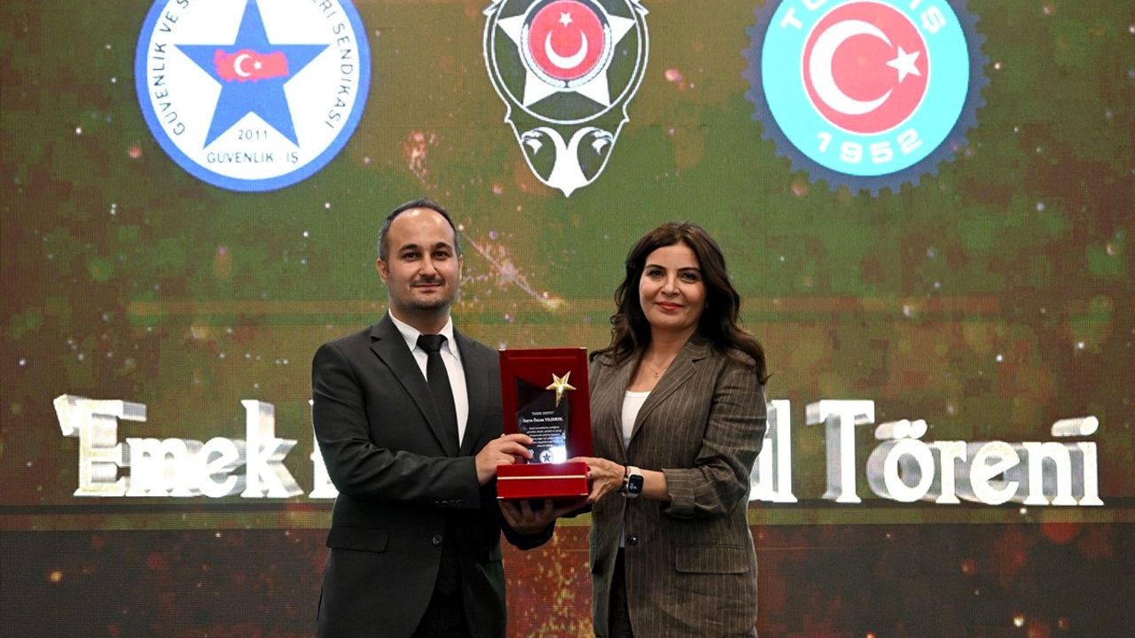Güvenlik-İş Sendikası'ndan Gazetecilere Ödül Töreni