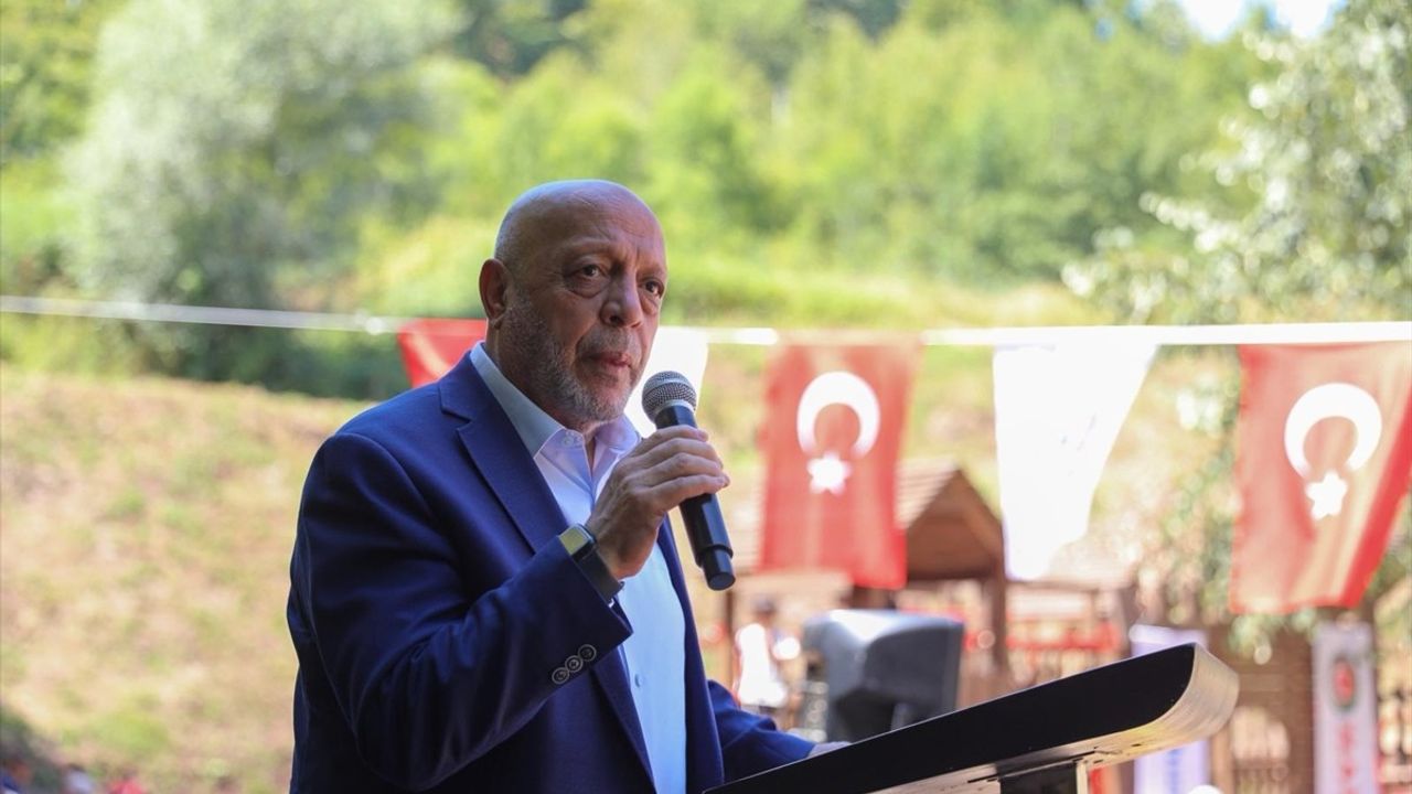 HAK-İŞ Genel Başkanı Mahmut Arslan, Düzce'de Ziyaretlerde Bulundu