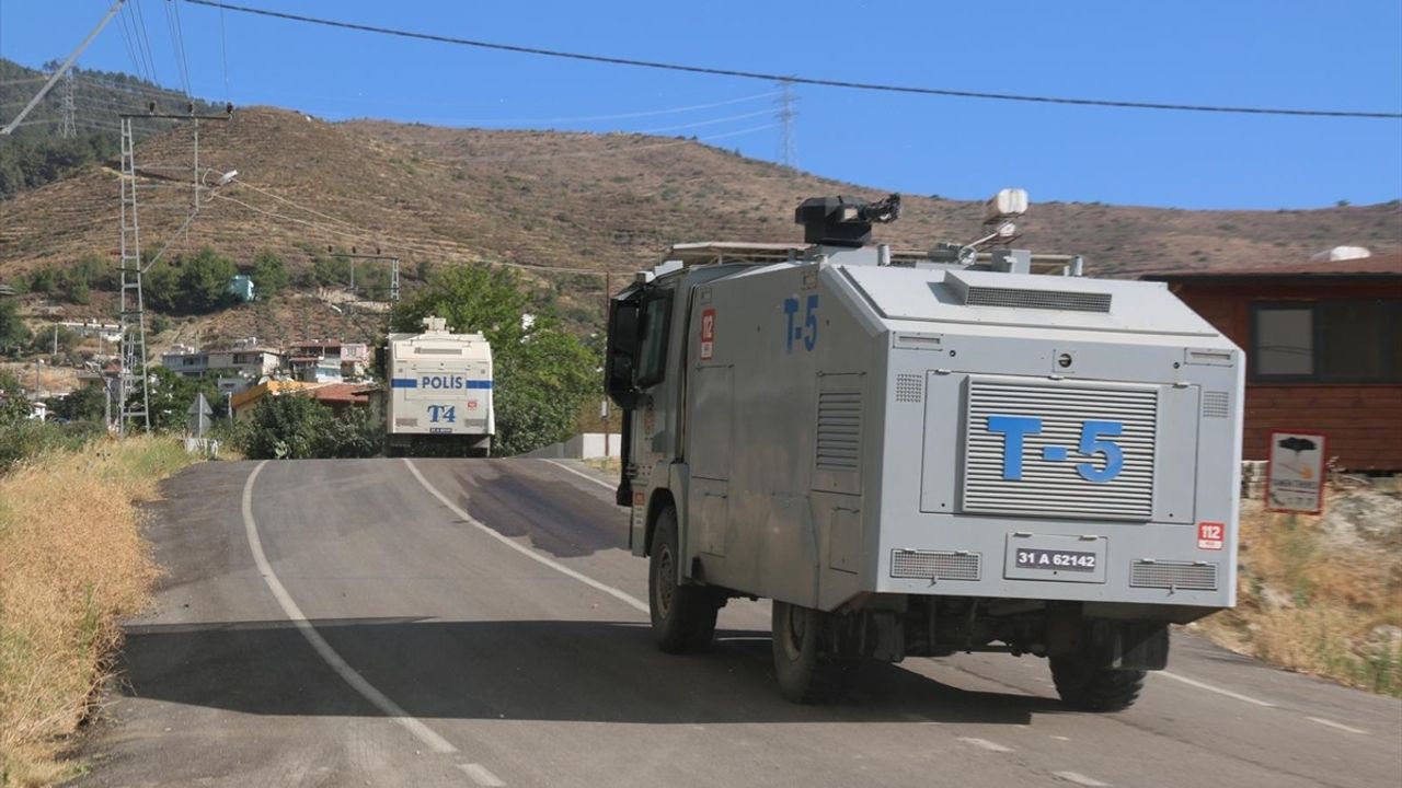 Hatay'daki Orman Yangınına Müdahale Devam Ediyor