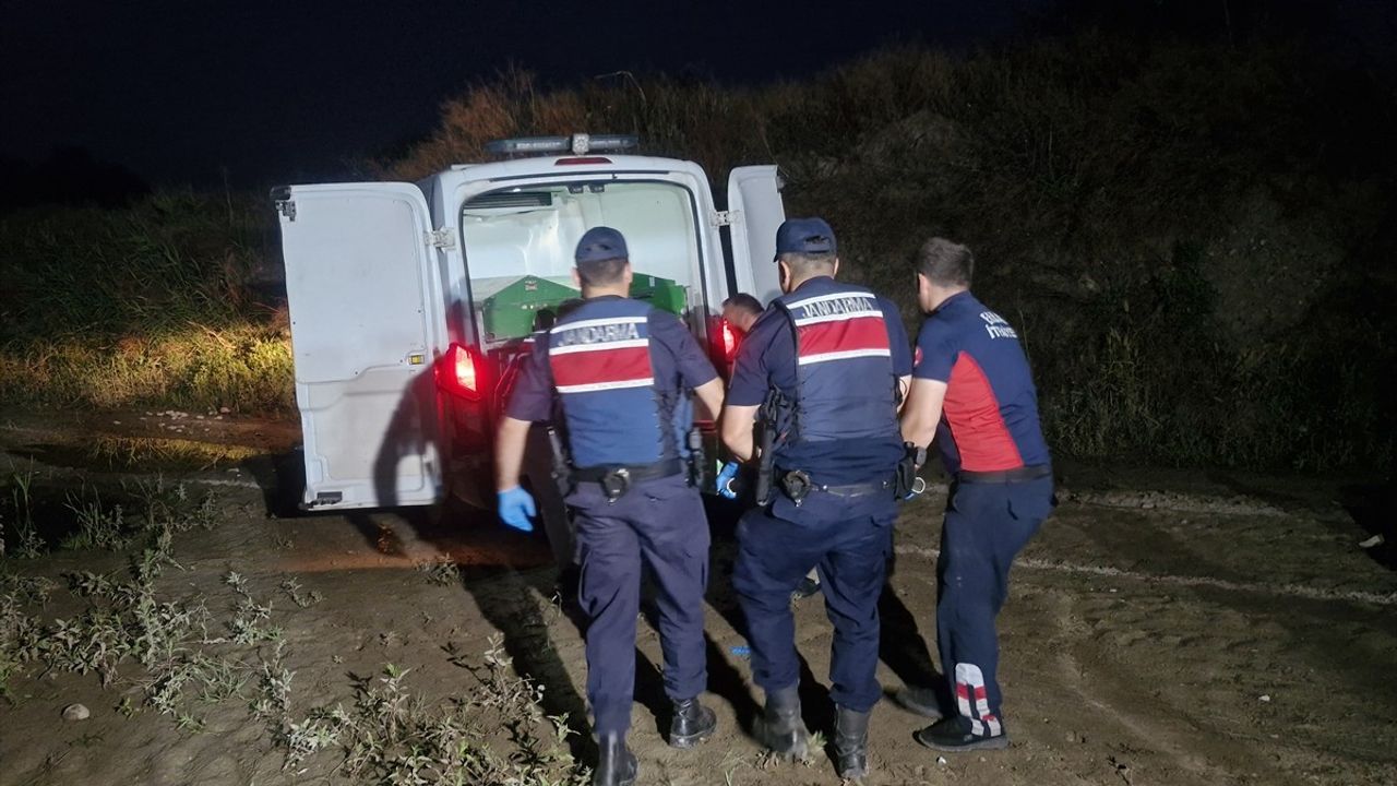 İki Kuzenin Kaybolduğu Otomobil Kelkit Çayı Kenarında Bulundu