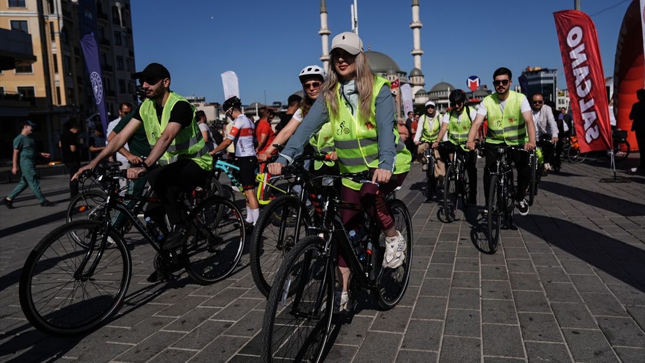 İstanbul'da 15 Temmuz Anısına Bisiklet Turu