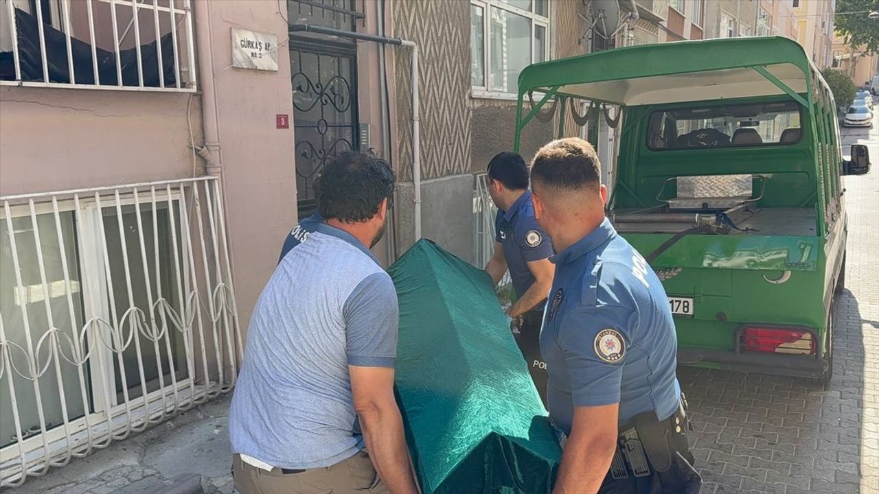 İstanbul'da Akraba Kavgasında Bir Kişi Hayatını Kaybetti