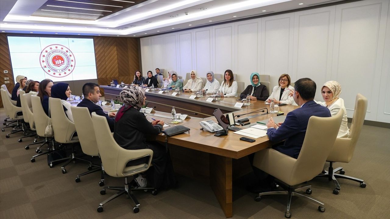 Kadın Belediye Başkanları ile Verimli Toplantı