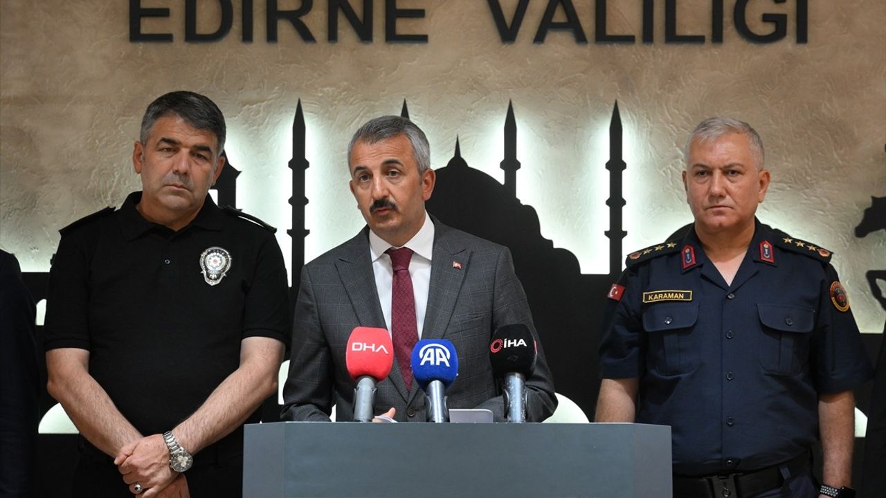 Kapıkule Sınır Kapısı'nda Rekor Yolcu Girişi