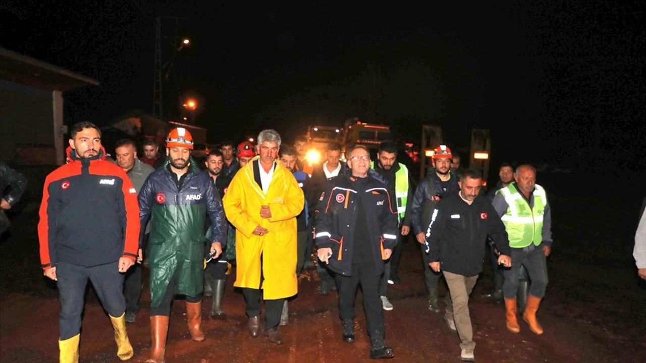 Kars'ta Şiddetli Sağanak Sel Hasarlarına Neden Oldu