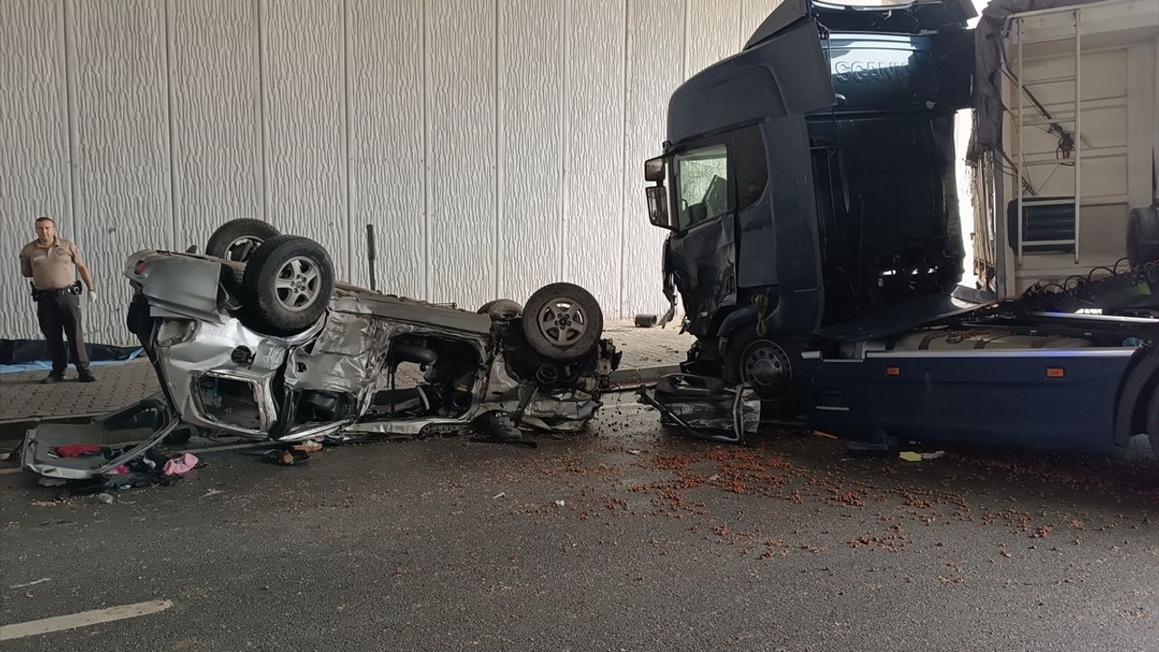 Kastamonu'da Feci Kaza: 3 Ölü, 5 Yaralı
