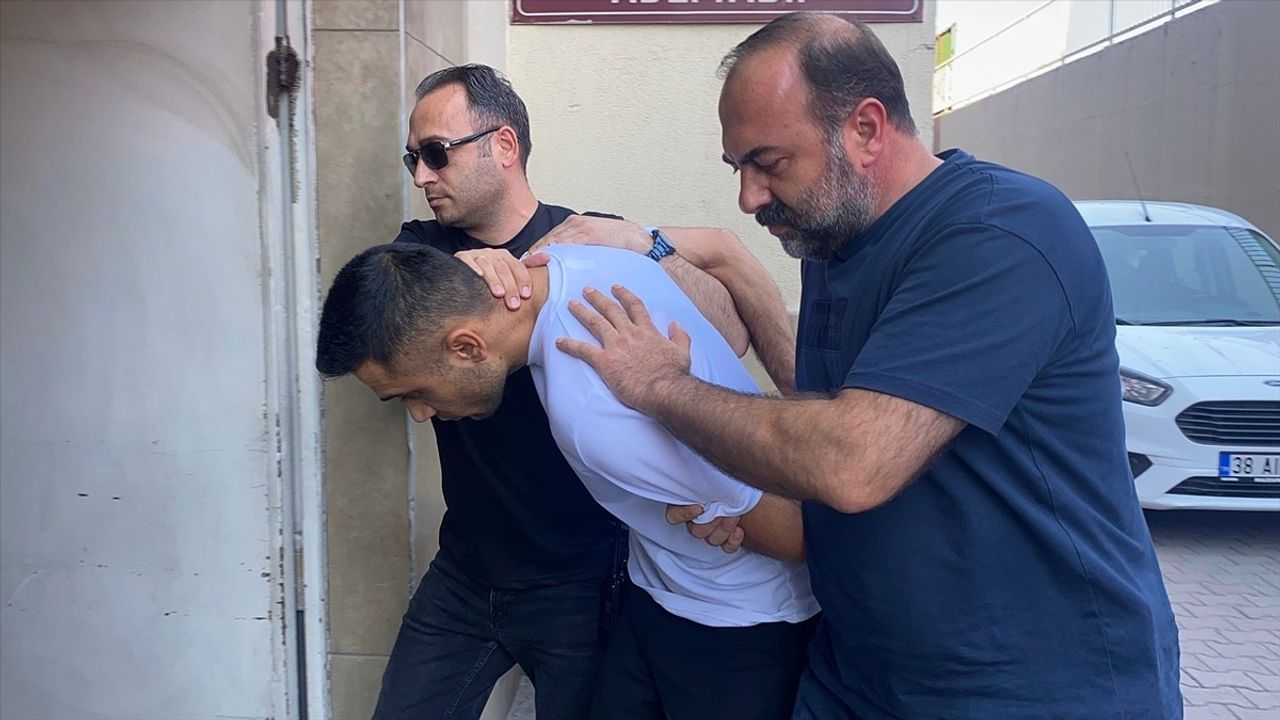 Kayseri'de Camide Bıçaklı Çatışma: Şüpheli Adliyeye Sevk Edildi