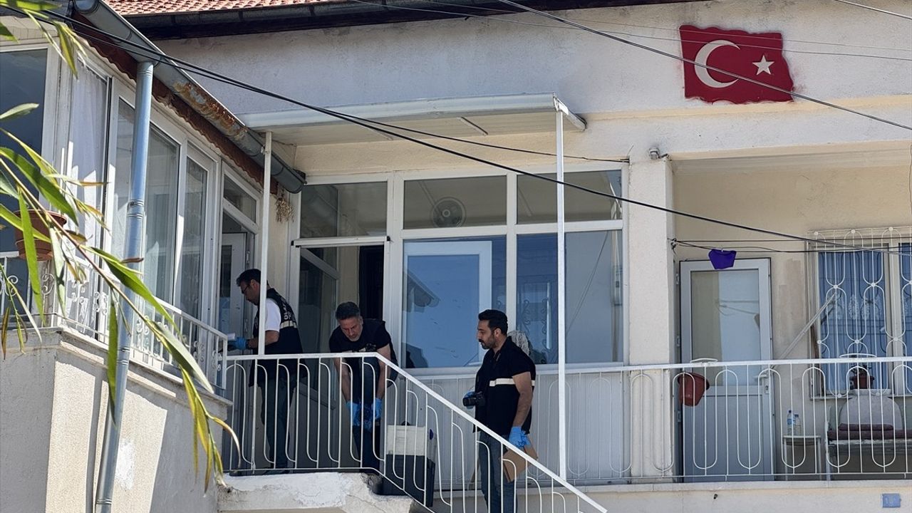 Kayseri'de Üvey Kızıyla Tartışan Kişi İntihar Etti