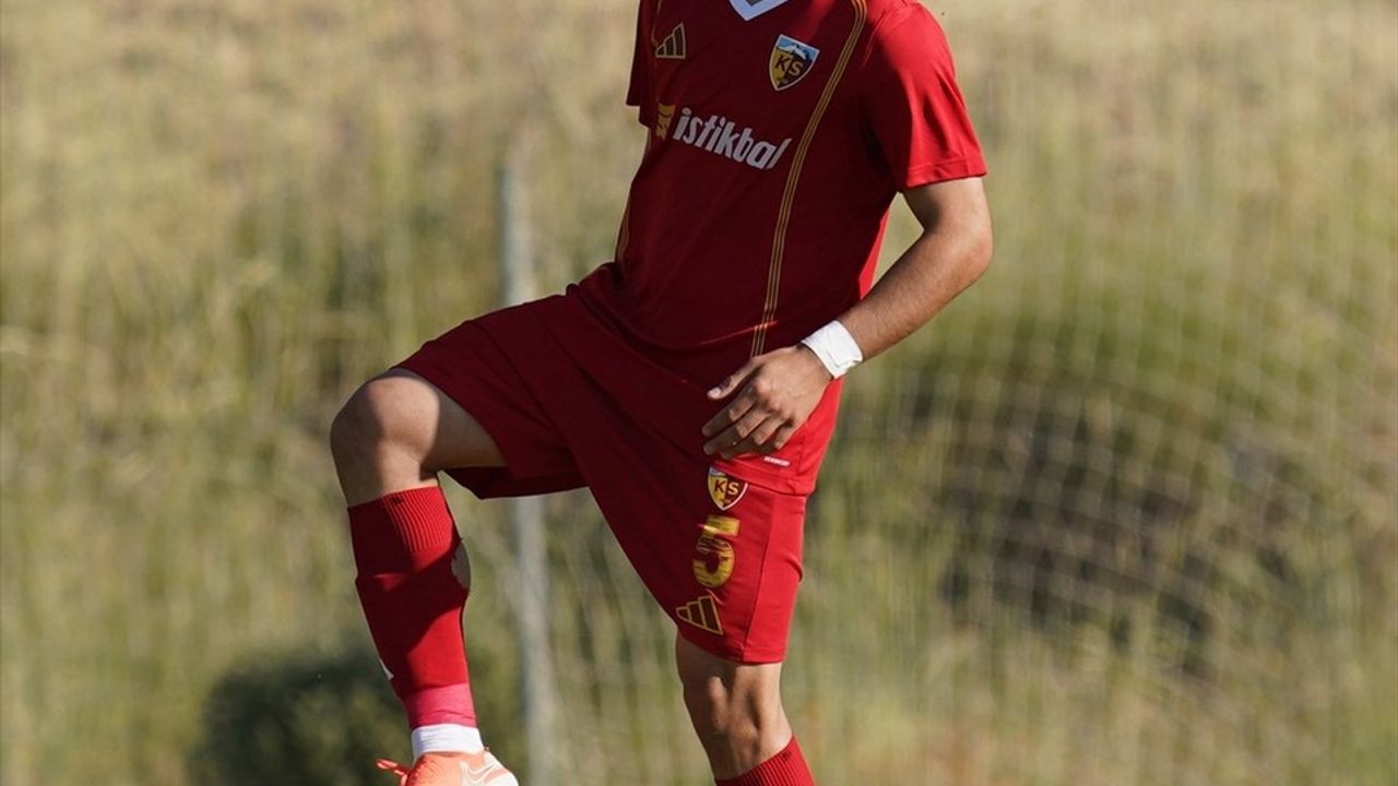 Kayserispor, Hazırlık Maçında Hatayspor'u Yenerek Moral Buldu