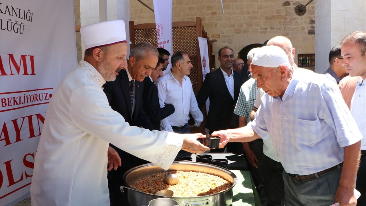 Kilis'te 3 Asırlık Çalık Camisi Yeniden İbadete Açıldı