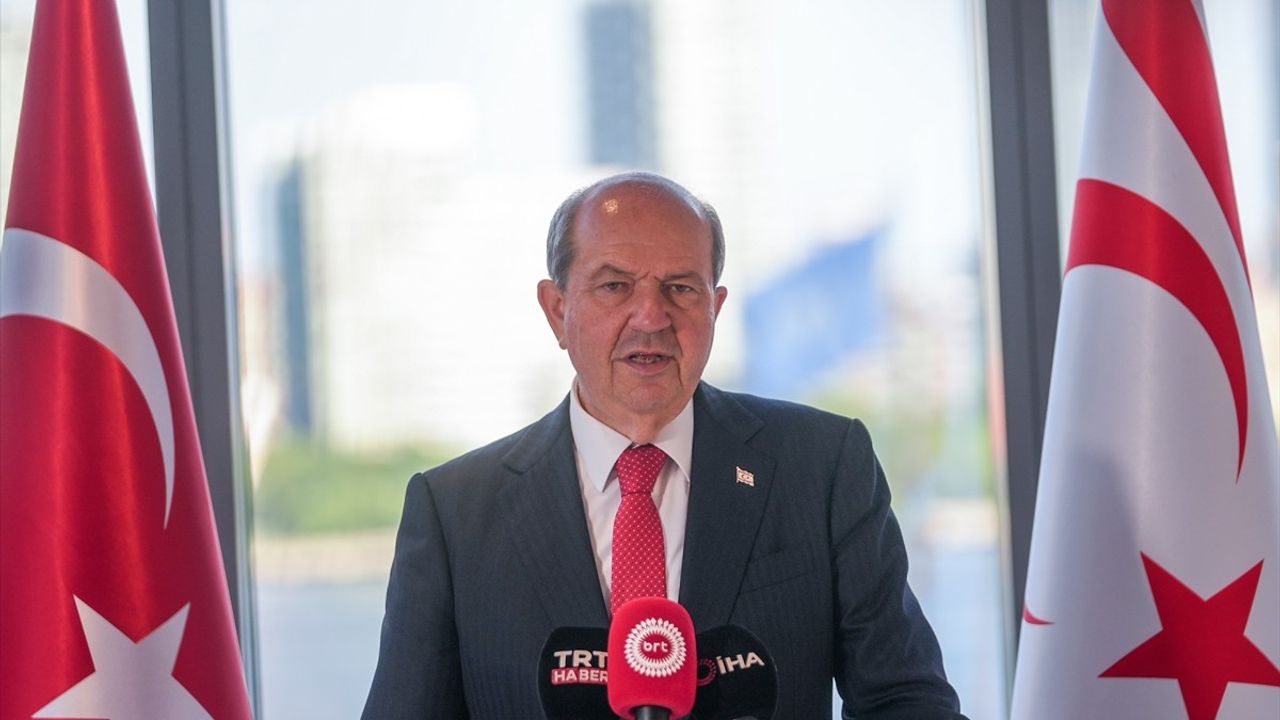 KKTC Cumhurbaşkanı Tatar'dan 'Kıbrıs'ta İki Devlet' Vurgusu