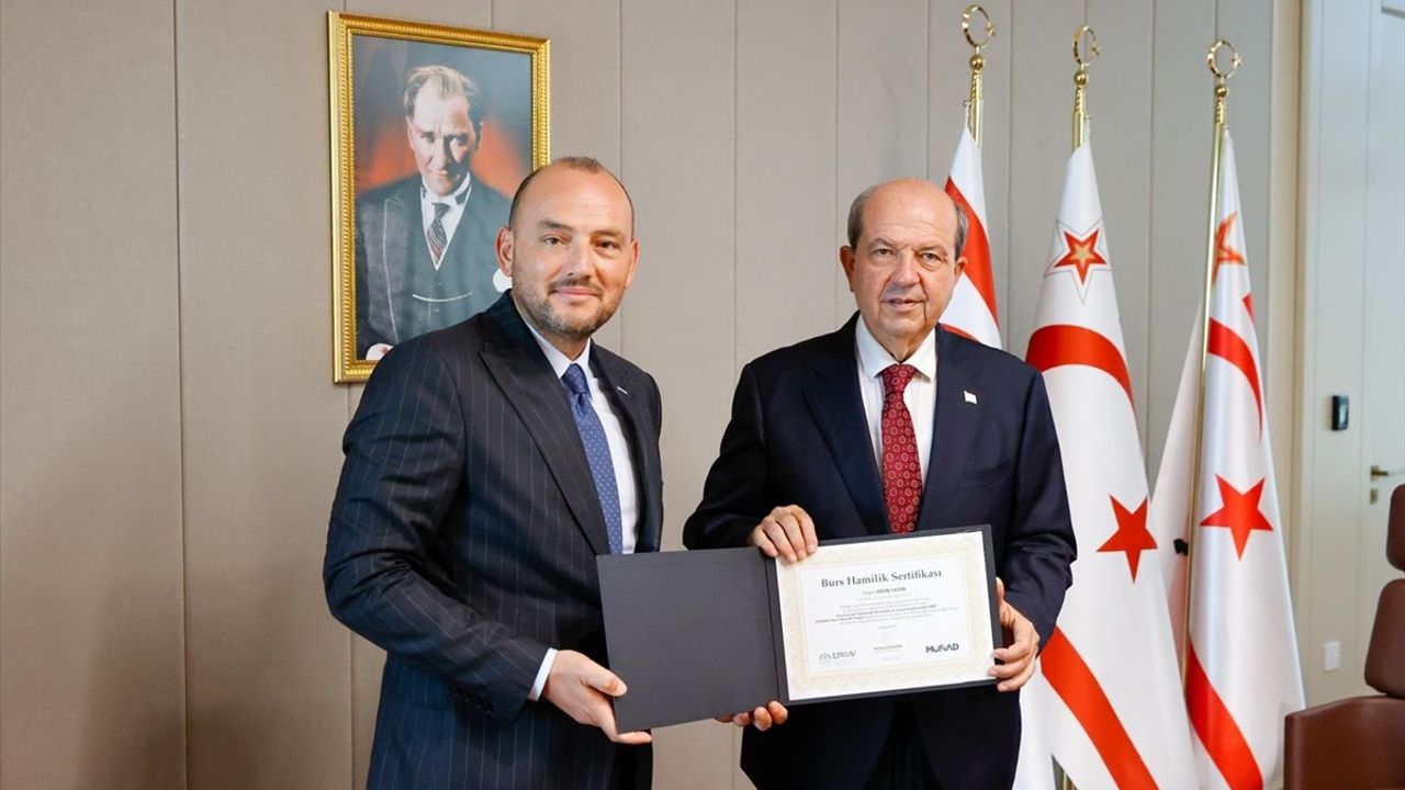 KKTC Cumhurbaşkanı Tatar, MÜSİAD Genel Başkanı Özdemir'i Ağırladı