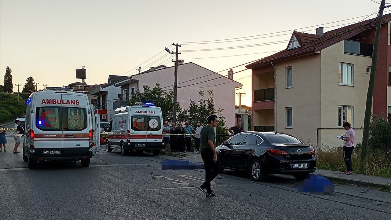 Kocaeli'de Baba ve Oğul Cinayetinde Şüpheli Tutuklandı