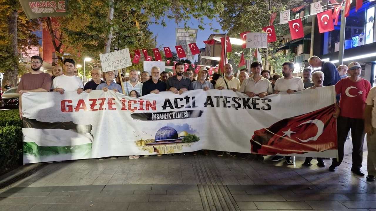 Kocaeli'de Filistin'e Destek Yürüyüşü