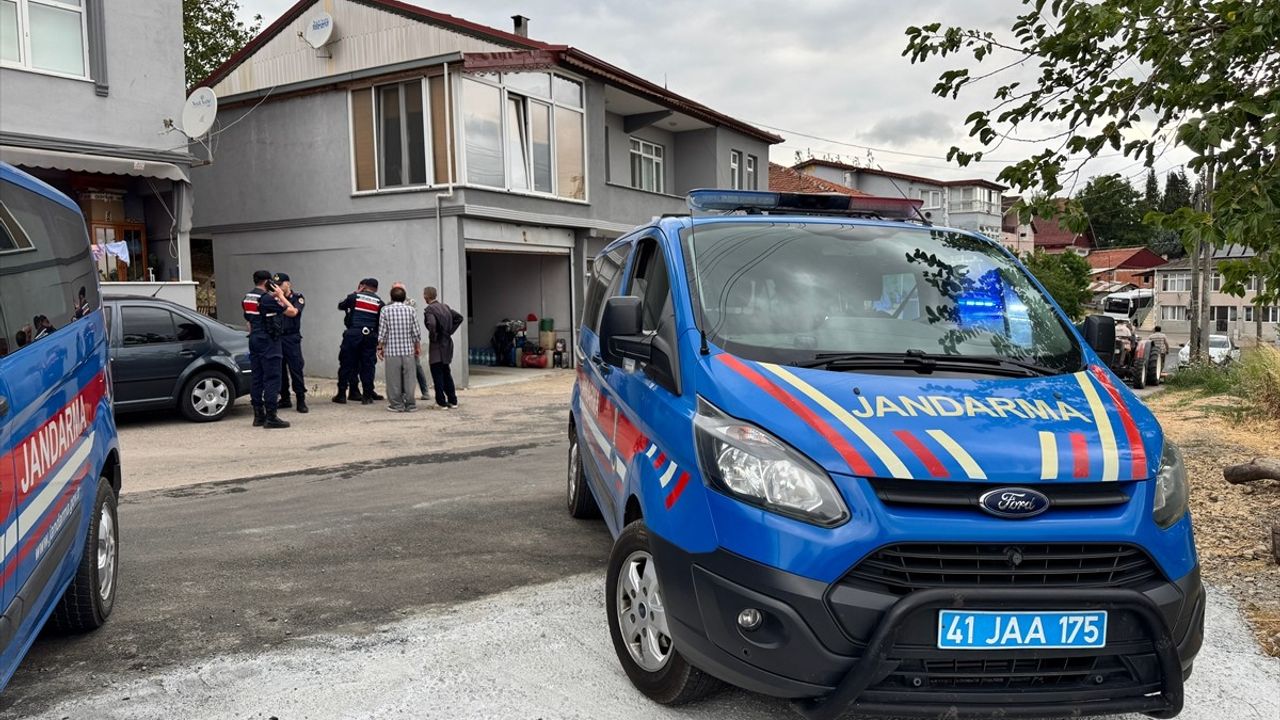 Kocaeli'de Silahlı Kavga: 5 Yaralı