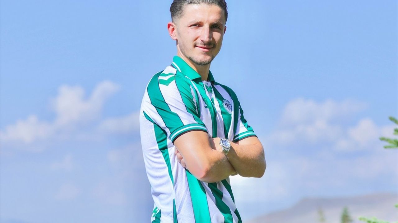 Konyaspor, Enis Bardhi ile Anlaştı