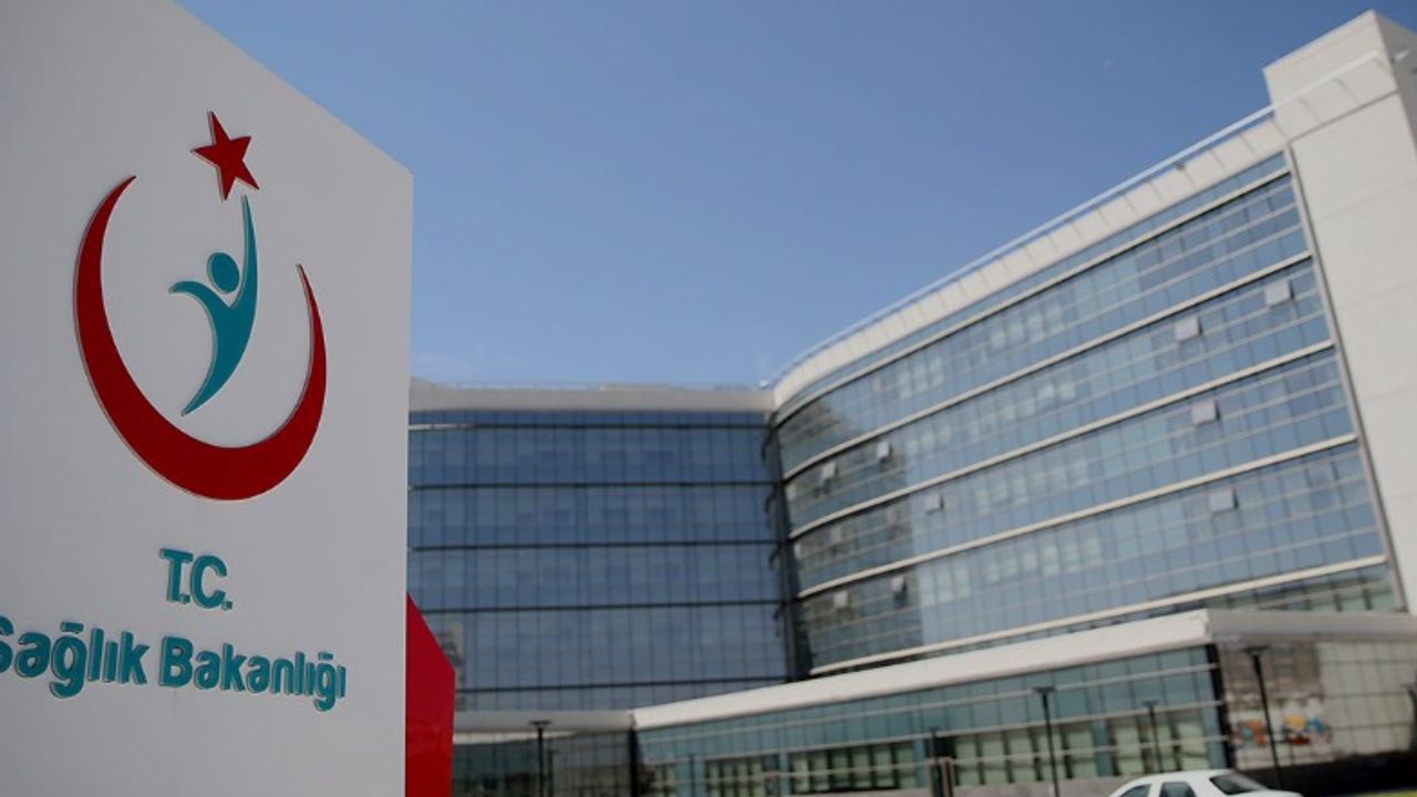 Kronik Hastalar İçin Önemli Uyarı: Sağlık Bakanlığı'ndan Yeni Dönem Başlıyor