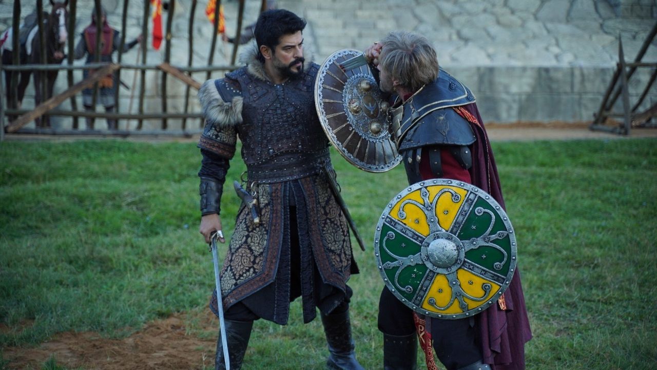 Kuruluş Osman'da Burak Özçivit'in Ayrılığı: Gelecek ve Yeni Başrol Kim Olacak?