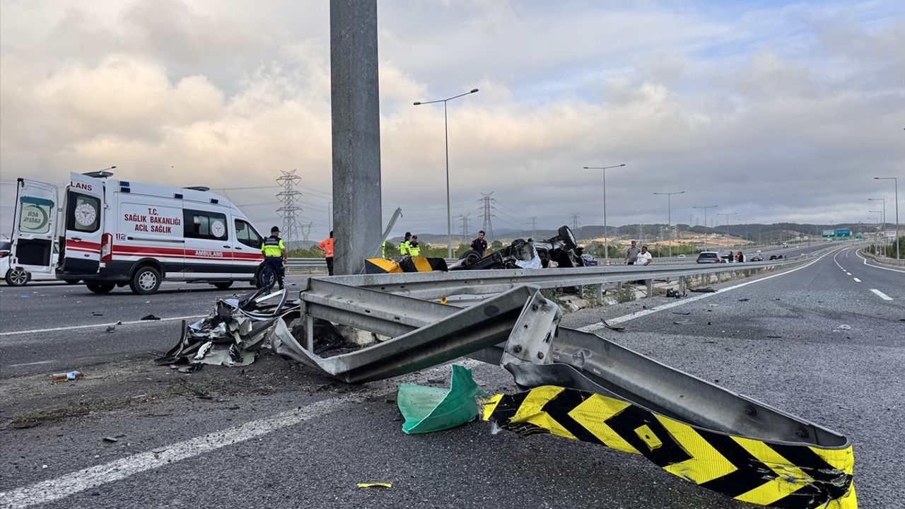 Kuzey Marmara Otoyolu'nda Feci Kaza: Anne Hayatını Kaybetti