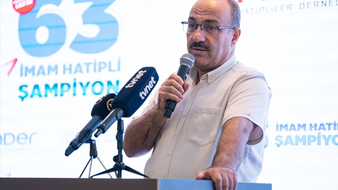 LGS Sınavında Türkiye Birincisi İmam Hatipli Öğrenciler ÖNDER'de Buluştu