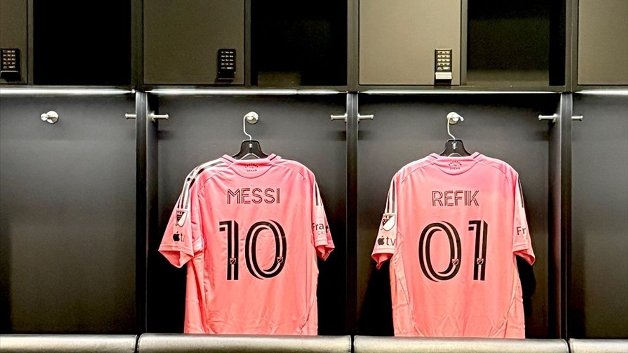 Lionel Messi'nin En Sevdiği Golü Sanat Eserine Dönüştürüldü