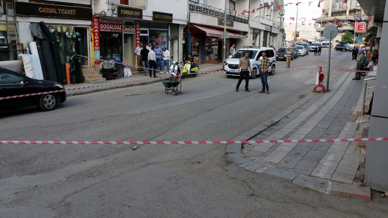 Malatya'da Eski Eşi Tarafından Vurulan Kadın Hayatını Kaybetti