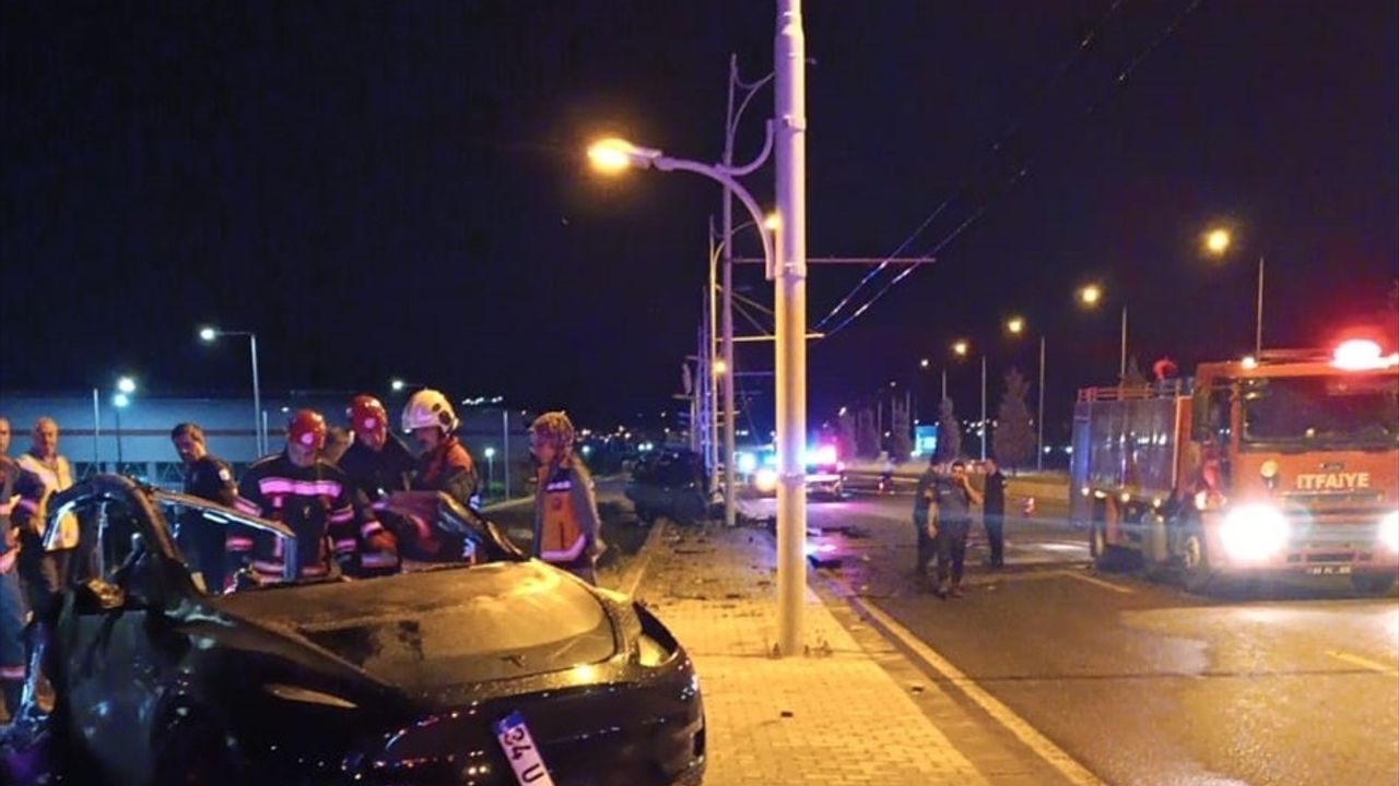Malatya'da Trafik Kazası: İki Kişi Hayatını Kaybetti