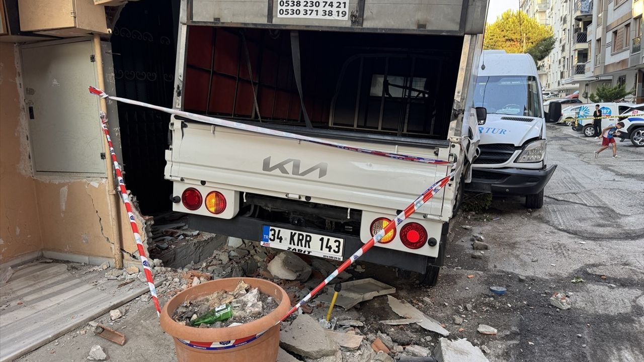 Maltepe'de Feci Kaza: Bir Kadın Hayatını Kaybetti