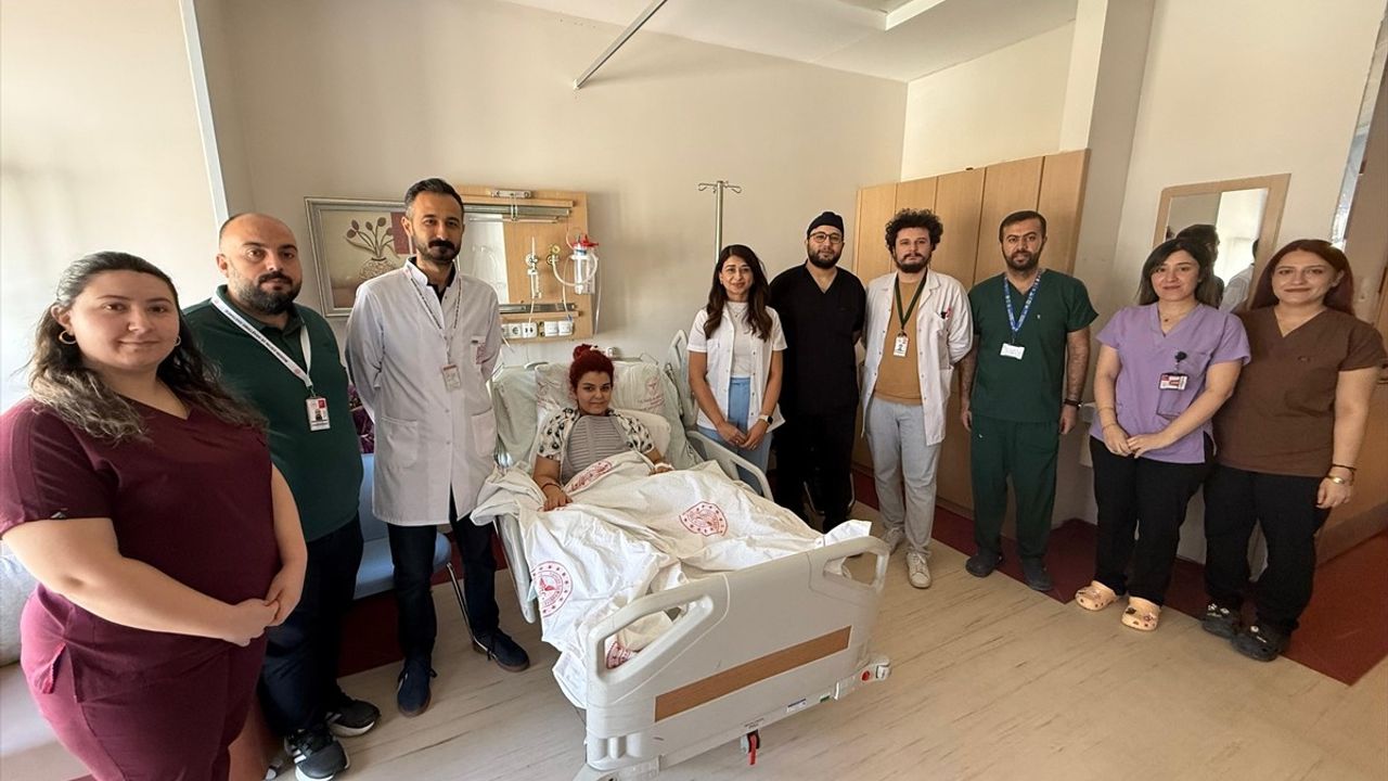 Mardin'de Yüksekten Düşen Genç Kadın Sağlığına Kavuştu