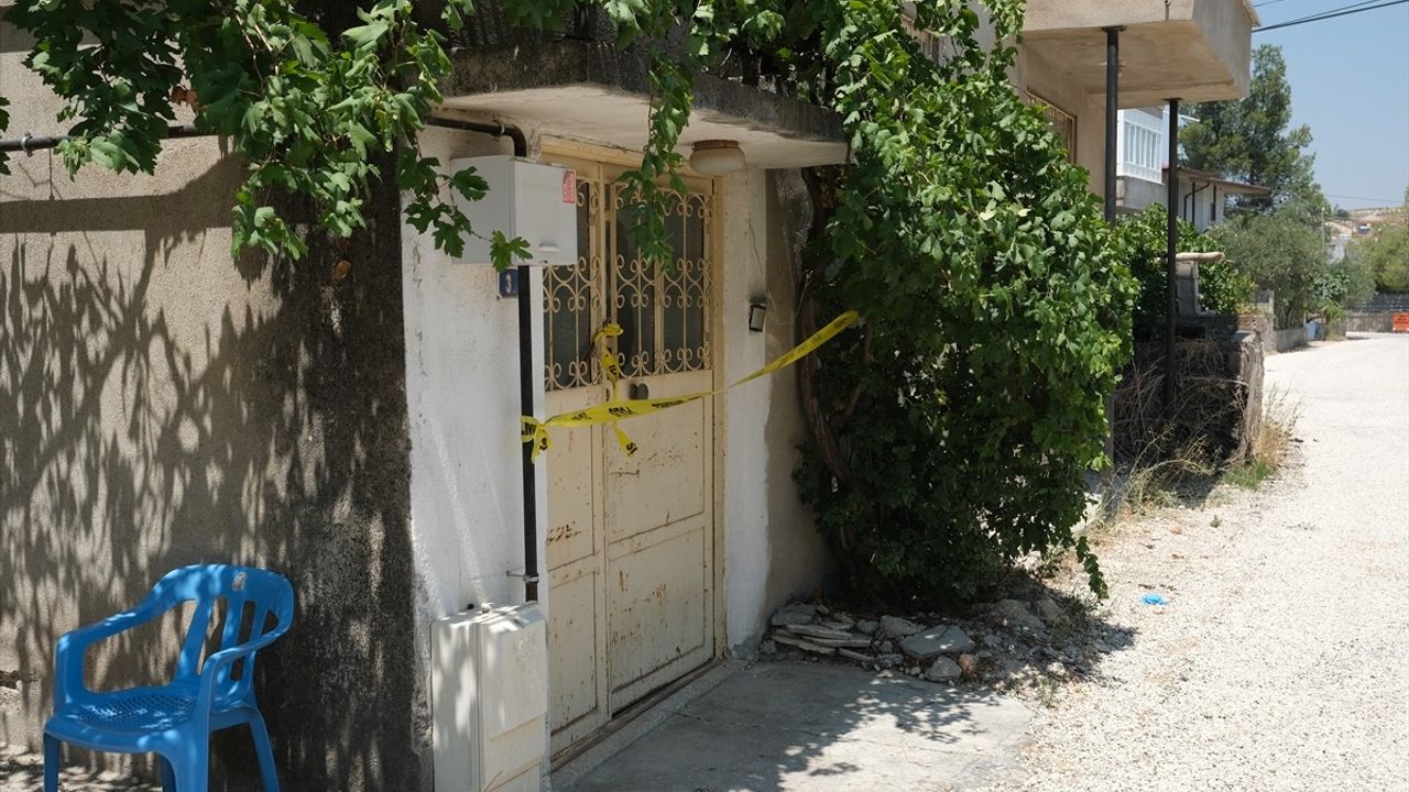 Mersin'de Bıçaklı Cinayet